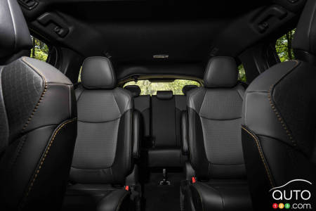 Toyota Sienna (Woodland edition), seating