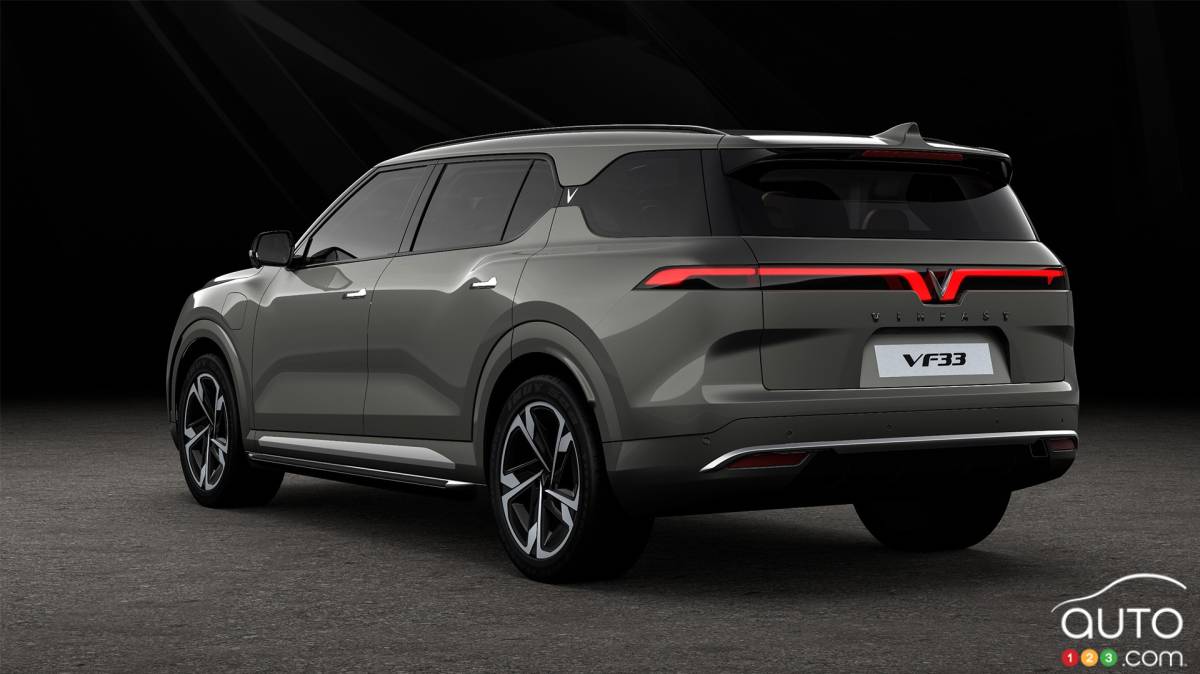 VinFast VF33, trois quarts arrière