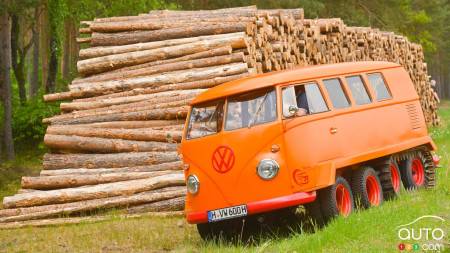 The Volkswagen Half-Track Fox, three-quarters front