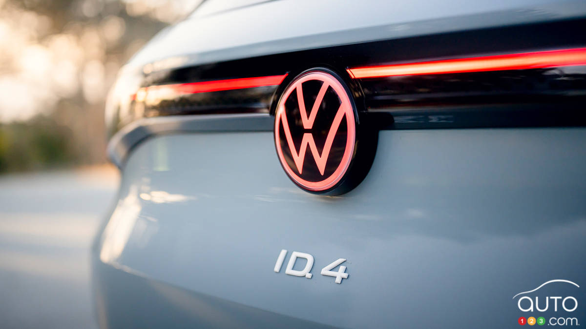 Volkswagen ID. 4 2023 - Logo