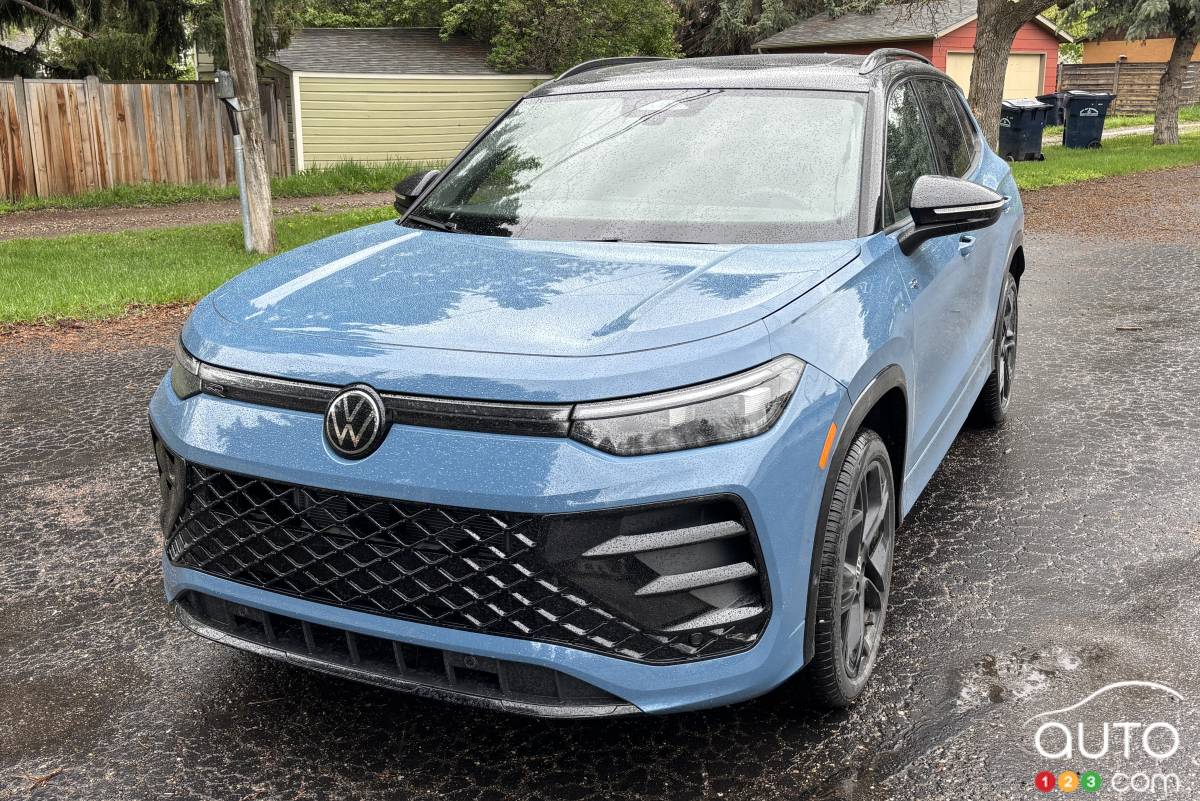 Volkswagen Tiguan 2025, avant