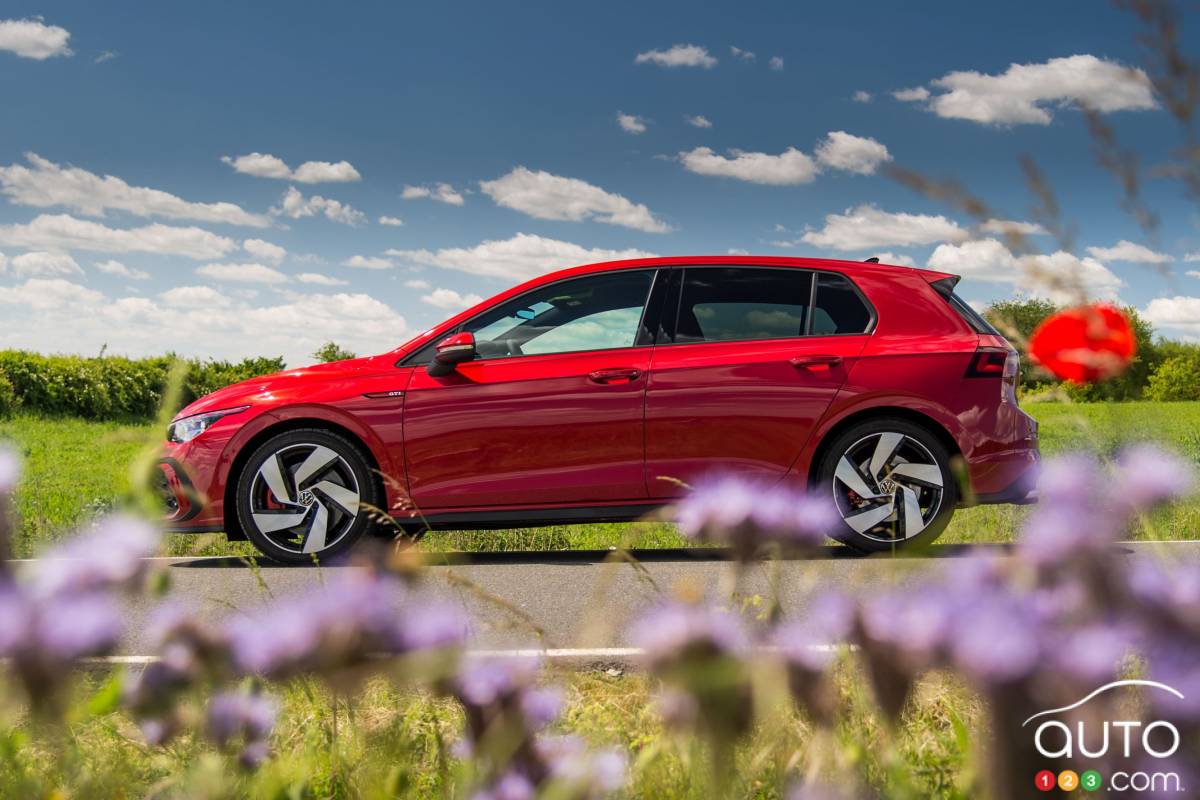 Volkswagen Golf GTI 2022 (version européenne), profil