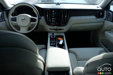 Volvo XC60 Recharge 2022/24, intérieur