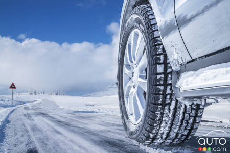 Yokohama IceGuard tire