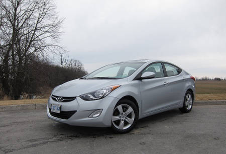 2011 Hyundai Elantra GLS road-test video