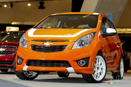 (french only) 2013 Chevrolet Spark video at the 2012 Montreal auto show