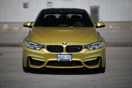 Vidéo de la BMW M4 2015 (anglais)