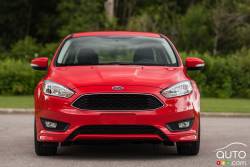 2015 Ford Focus SE Ecoboost front view