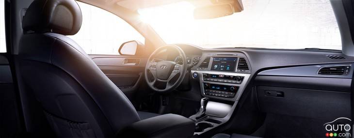 Front interior compartment