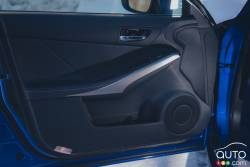 2016 Lexus IS300 AWD door panel