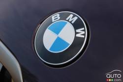 We drive the 2020 BMW X7 M50i