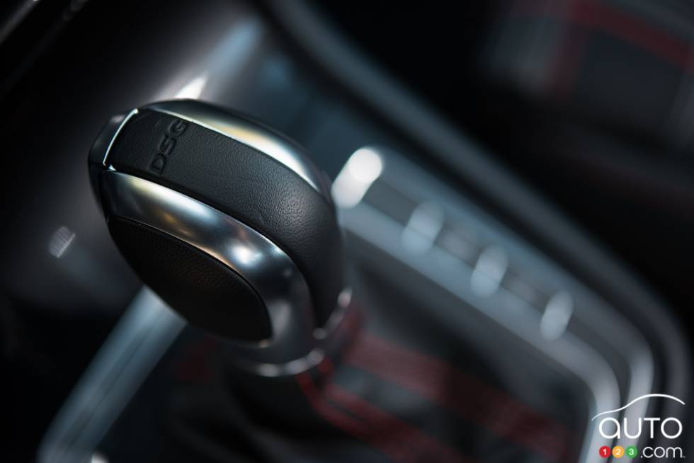 2016 Volkswagen Golf GTI DSG transmission