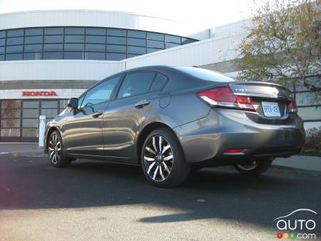 2013 Honda Civic Touring pictures