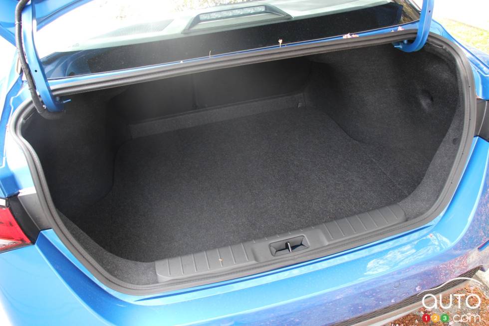 Nous conduisons la Nissan Sentra 2020