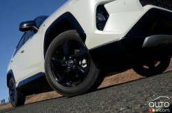 Wheel of the 2019 Toyota RAV4 XSE Hybrid 