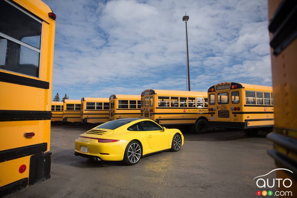 Right rear 3/4 view, away