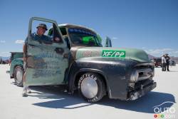 Ernie Natti and Richard Thomas of Sandy UT run this 1953 Ford F-100 pick-up with a 283 cu. in. Ford Flathead V-8 under its hood.
