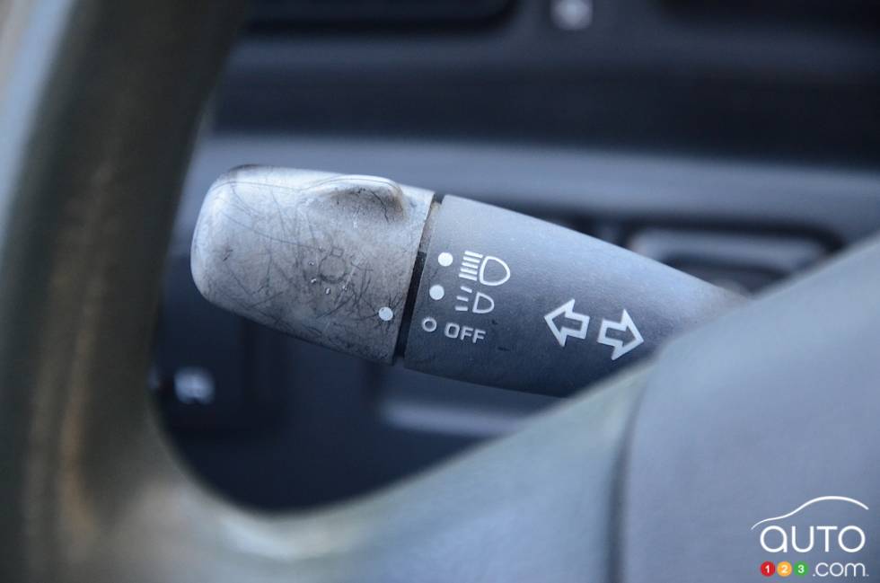 Nous conduisons la Nissan Stanza 1992