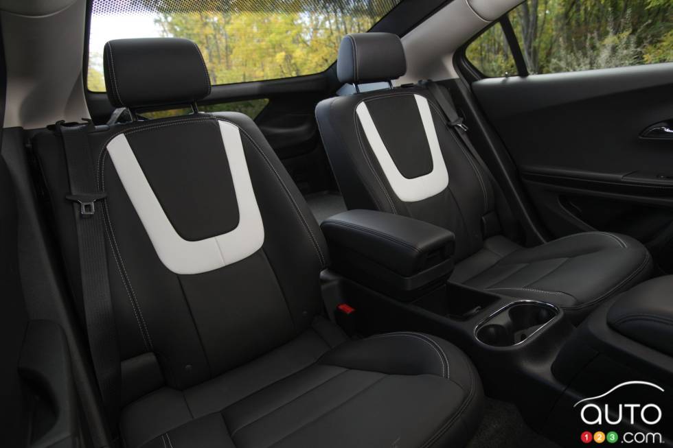 Rear seats