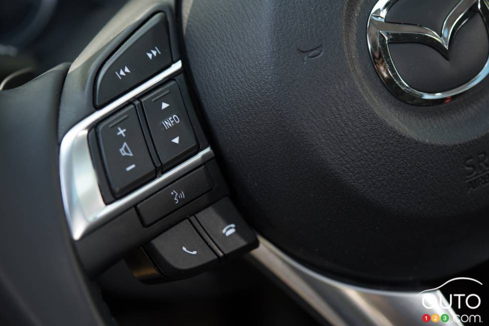 Commande pour audio au volant