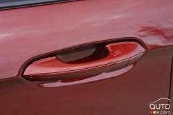 Poignée de porte sans clé du Ford Edge Sport 2016