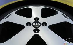 2016 Kia Rio 5 SX wheel
