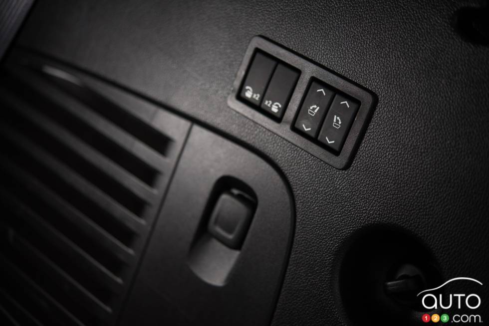 Détail du coffre du Cadillac Escalade 2016