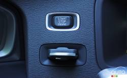 2016 Volvo V60 T5 start and stop engine button