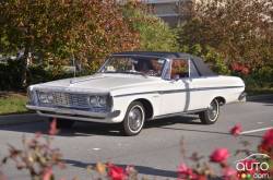 1963 Plymouth Sport Fury front 3/4 view