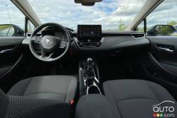 We drive the 2021 Toyota Corolla L manual 
