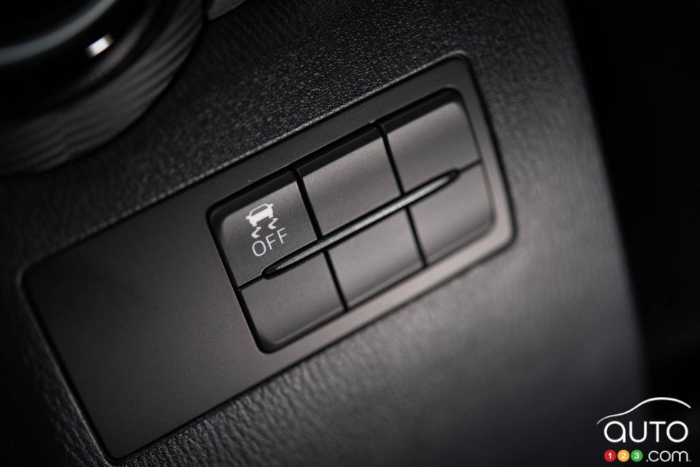 2016 Toyota Yaris interior details
