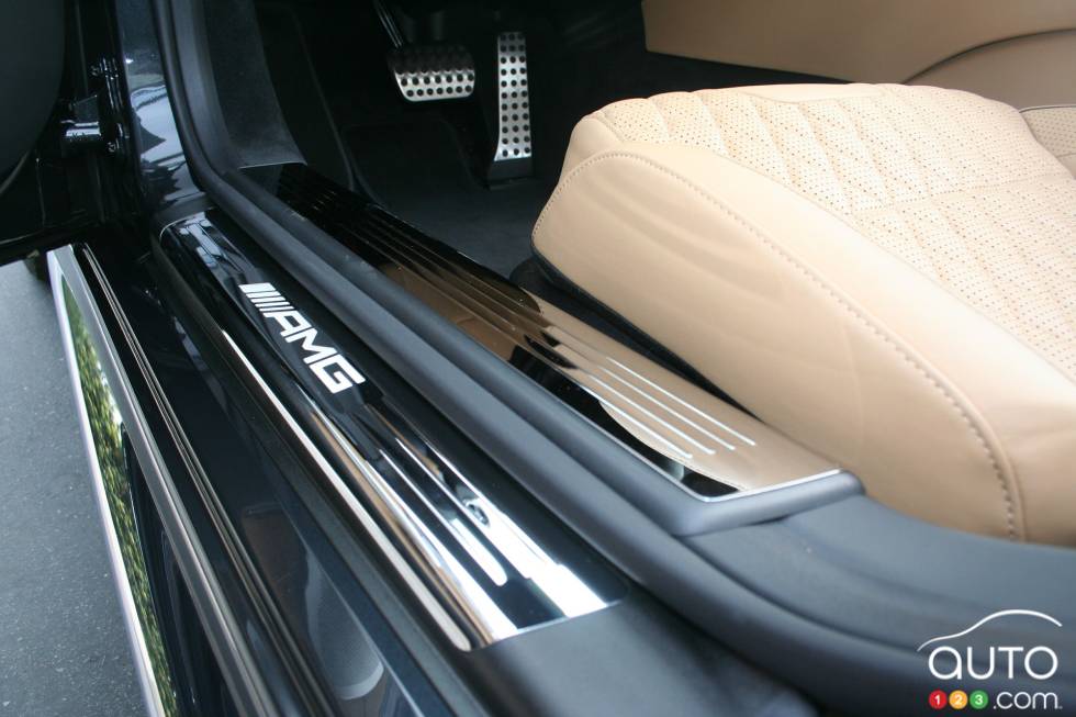 2017 Mercedes-benz SL class door sill