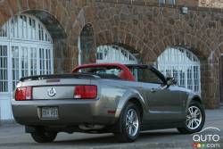 Ford Mustang Convertible 2005
