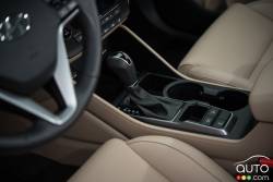 2016 Hyundai Tucson shift knob