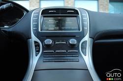 Console centrale du Lincoln MKX 2016