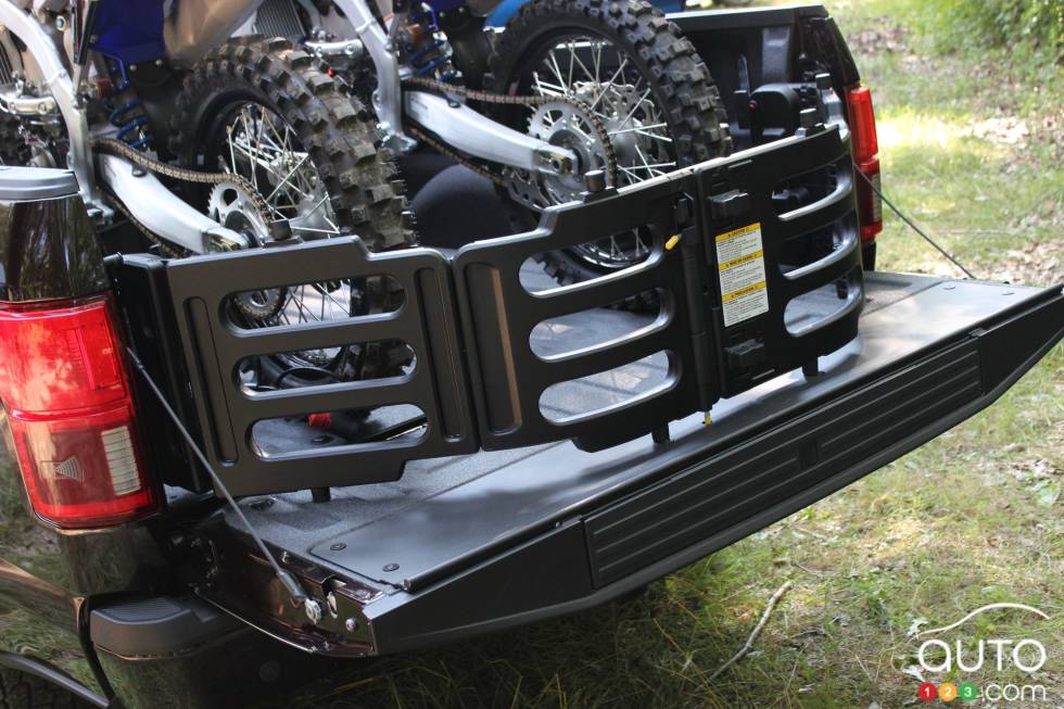Cargo box
