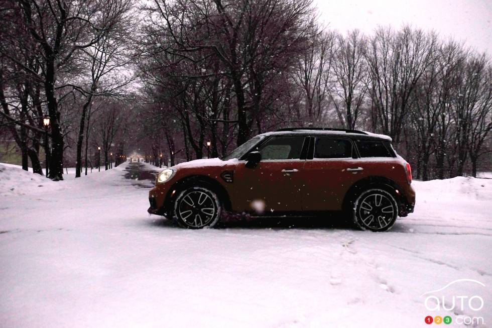 We drive the 2020 Mini Countryman JCW