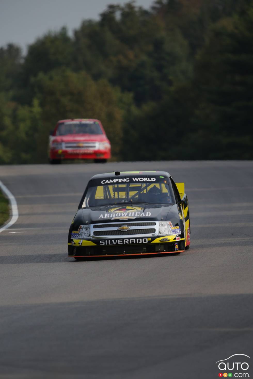 Jeb Burton, Chevrolet Arrowhead en action lors de la pratique de vendredi après-midi