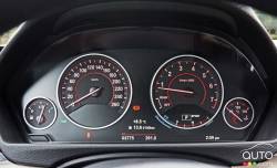 2016 BMW 328i Xdrive Touring gauge cluster
