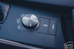 2016 Lexus IS300 AWD driving mode controls