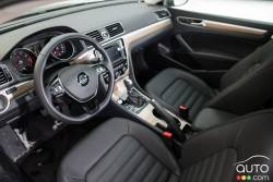 Habitacle du conducteur de la Volkswagen Passat TSI 2016
