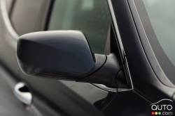 Right outside mirror