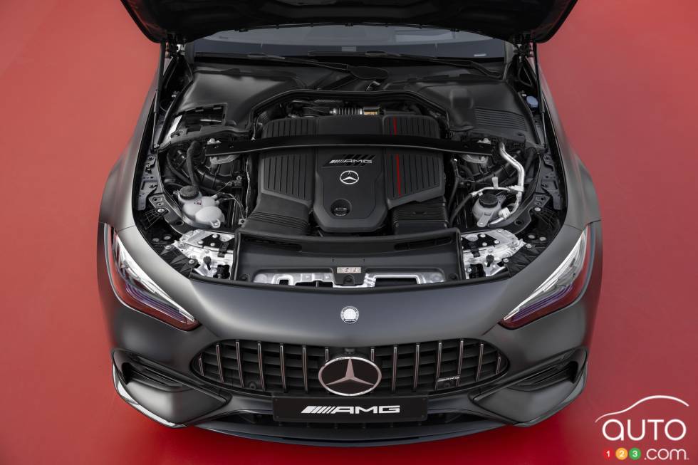 2024 MercedesAMG CLE 53 Coupe pictures Photo 22 of 46 Auto123