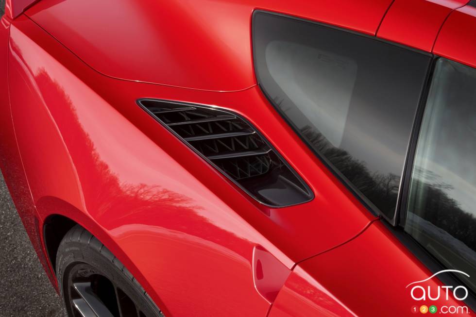 side air intake details