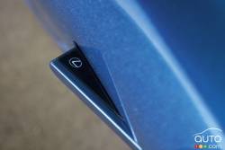 Poignée de porte sans clé de la Lexus LC 500h 2017