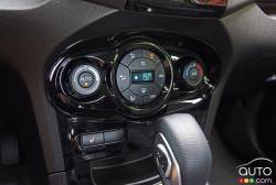 Contrôle du système de climatisation de la Ford Fiesta 2016
