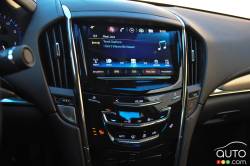 2016 Cadillac ATS4 Coupe center console