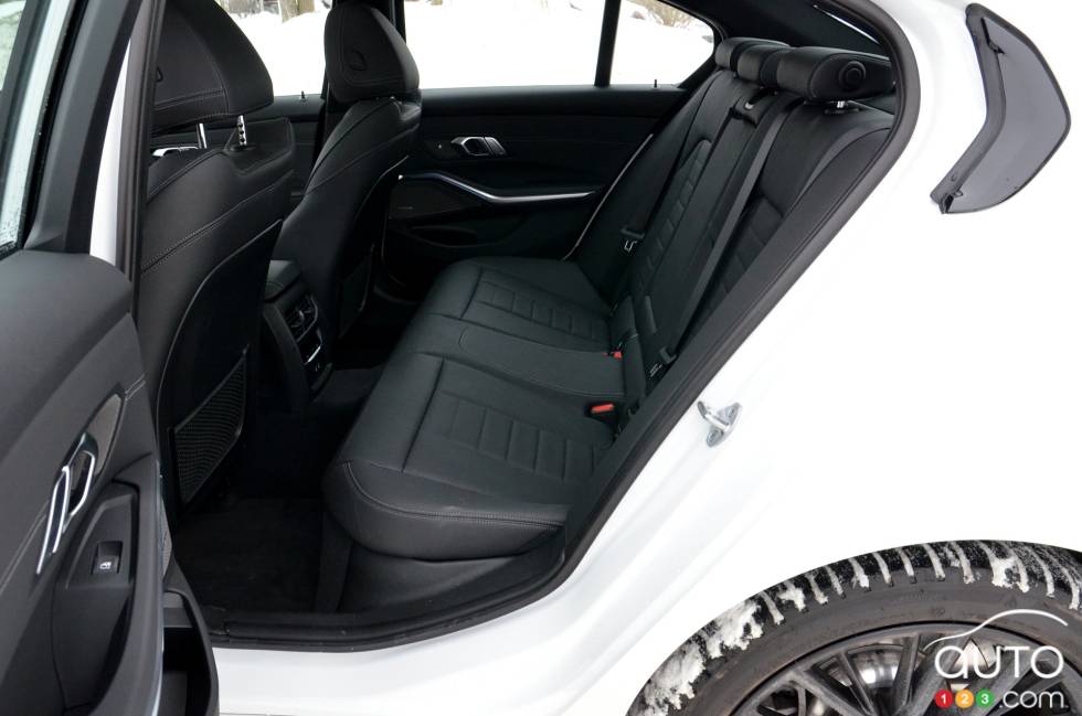 Nous conduisons la BMW 330e xDrive 2021