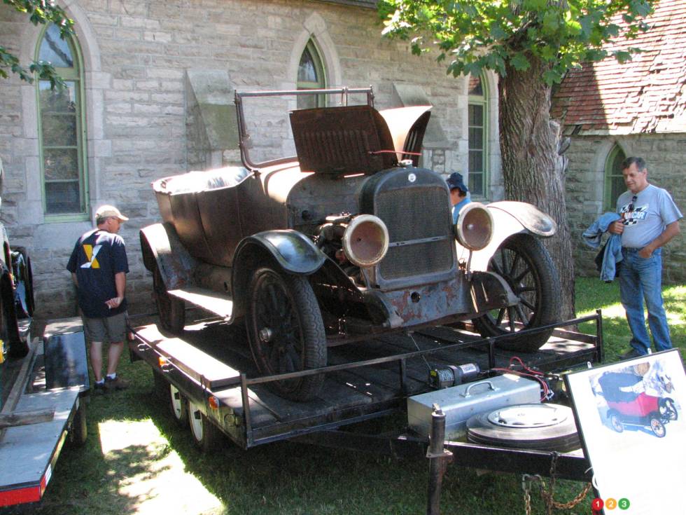 Les Belles Autos d'hier 2006