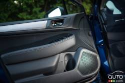 2016 Subaru legacy 2.5i Touring door panel